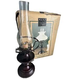 Vintage The Classic Hurricane Style Table Lamp By Alsy Lighting New In Box READ